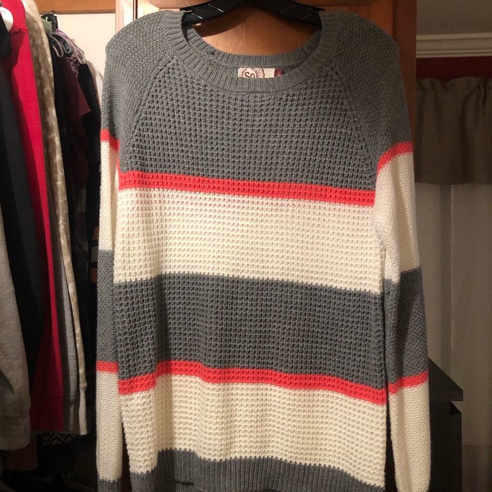SO multi color sweater size L
